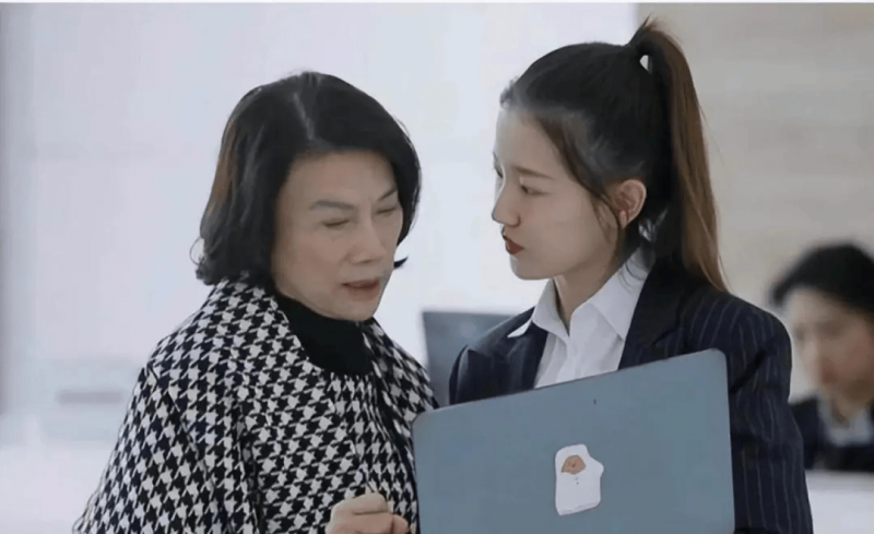 潜在满分！侯伯王2022期酒再续辉煌
